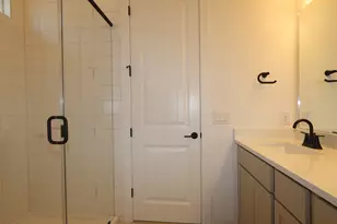 124 Leland Ave, Buda, TX 78610 - Photo 12