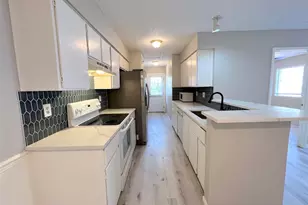 9900 Hundred Oaks Cir, Austin, TX 78750 - Photo 2