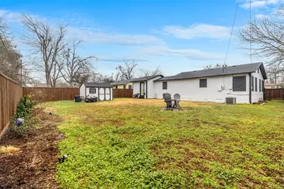 1011 Gilmore Street, Taylor, TX 76574 - Photo 34