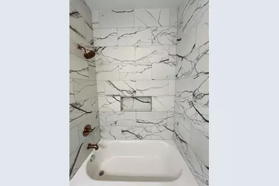 614 S Middle Street, Flatonia, TX 78941 - Photo 24