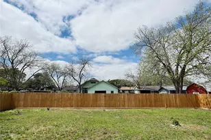 614 S Middle St, Flatonia, TX 78941 - Photo 38