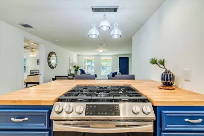 1120 Spur Street, Austin, TX 78721 - Photo 8