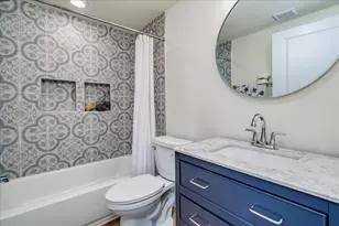 1120 Spur St, Austin, TX 78721 - Photo 18