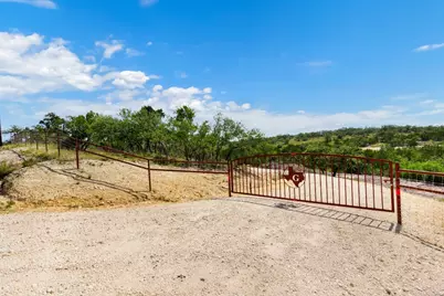 472 Stallion Estates Drive, Blanco, TX 78070 - Photo 2