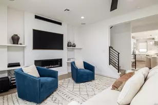 800 Emilia Ct, Austin, TX 78746 - Photo 10