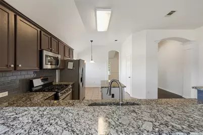 3704 Pine Needle Circle, Round Rock, TX 78681 - Photo 10
