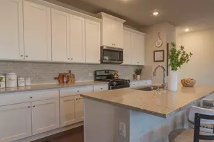 7404 Albany Dr, Austin, TX 78754 - Photo 6