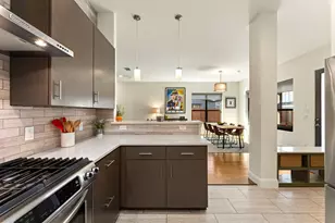 1706 Canterbury St, Austin, TX 78702 - Photo 10