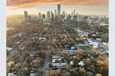 1706 Canterbury Street, Austin, TX 78702 - Photo 32