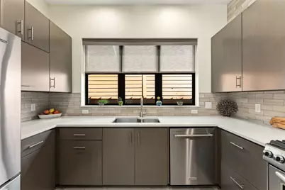 1706 Canterbury Street, Austin, TX 78702 - Photo 8