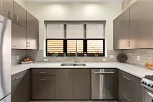 1706 Canterbury St, Austin, TX 78702 - Photo 8