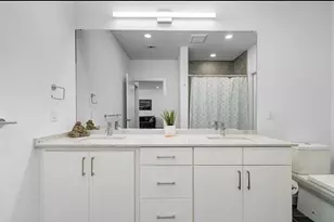 900 S 1st St, Austin, TX 78704 - Photo 14