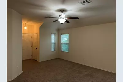 344 Circle Way #35E, Jarrell, TX 76537 - Photo 18