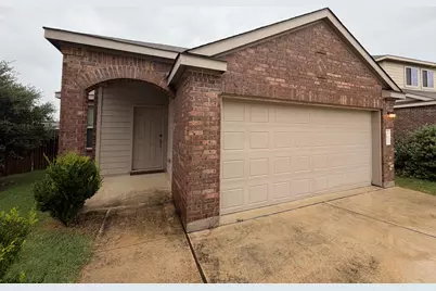 344 Circle Way #35E, Jarrell, TX 76537 - Photo 2