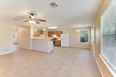 318 Phillips Street, Hutto, TX 78634 - Photo 10