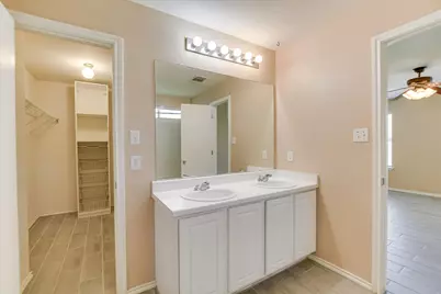 318 Phillips Street, Hutto, TX 78634 - Photo 14