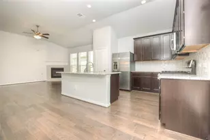 704 Bonnet Blvd, Georgetown, TX 78628 - Photo 10