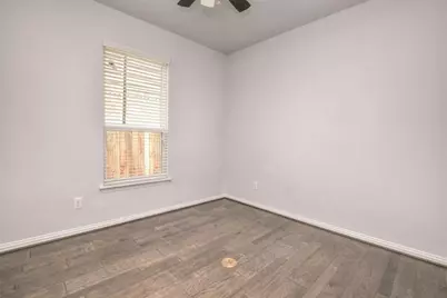 704 Bonnet Boulevard, Georgetown, TX 78628 - Photo 6
