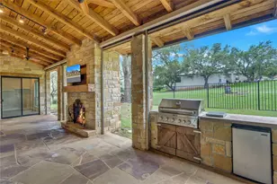 101 Fox Fur, Horseshoe Bay, TX 78657 - Photo 30