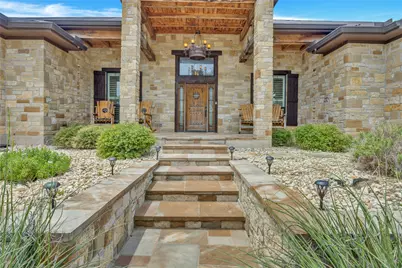 101 Fox Fur, Horseshoe Bay, TX 78657 - Photo 2