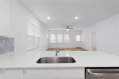 25521 Flora Bella Lane, Elgin, TX 78621 - Photo 6