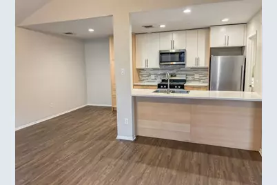 7006 Ivory Key Court #B, Austin, TX 78745 - Photo 4