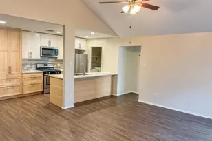 7006 Ivory Key Ct, Austin, TX 78745 - Photo 2