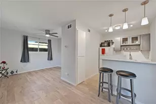 1111 W 10th St, Austin, TX 78703 - Photo 1