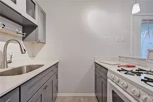 1111 W 10th St, Austin, TX 78703 - Photo 6