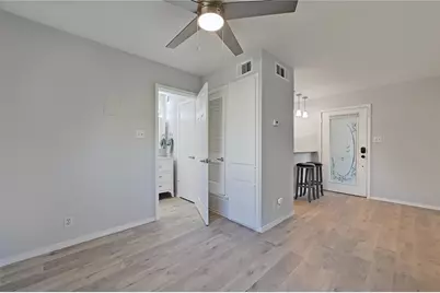 1111 W 10th Street #204, Austin, TX 78703 - Photo 10