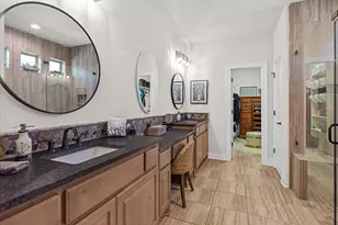 549 Clubhouse Dr, Georgetown, TX 78628 - Photo 16