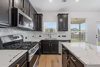 11509 Timber Heights Drive, Austin, TX 78754 - Photo 12