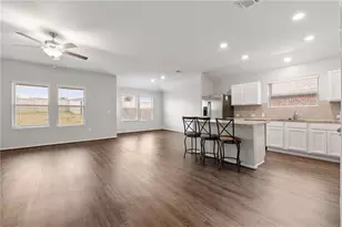 7405 Spring Ray Dr, Del Valle, TX 78617 - Photo 2