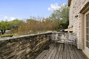 9201 Simmons Rd, Austin, TX 78759 - Photo 10