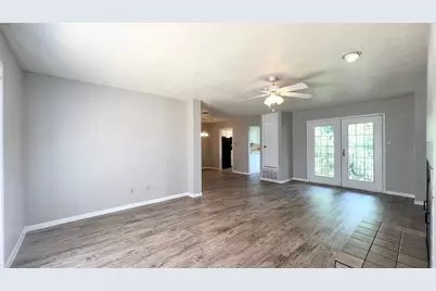 9201 Simmons Road #117, Austin, TX 78759 - Photo 4