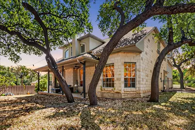 511 Duck Lake Drive, Lakeway, TX 78734 - Photo 2