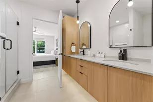 2323 Lamar S Lamar Blvd, Austin, TX 78704 - Photo 2