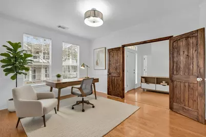 2606 Kinney Oaks Court, Austin, TX 78704 - Photo 4