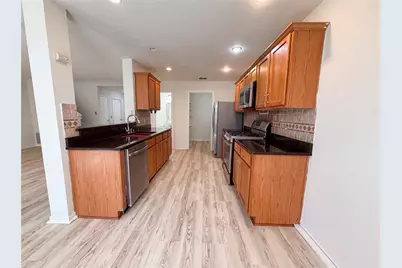 5810 Vasey Boulevard, Austin, TX 78724 - Photo 2