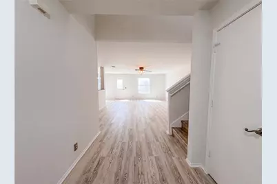 5810 Vasey Boulevard, Austin, TX 78724 - Photo 6