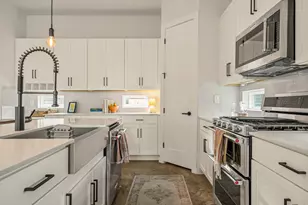 1416 W 51st St, Austin, TX 78756 - Photo 14