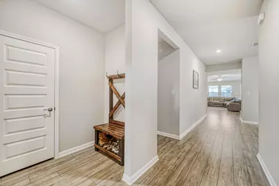 10505 Mager Lane, Hutto, TX 78634 - Photo 2