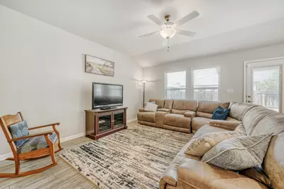 10505 Mager Lane, Hutto, TX 78634 - Photo 4