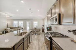 10505 Mager Ln, Hutto, TX 78634 - Photo 12