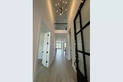 1117 Ellensburg Drive, Georgetown, TX 78633 - Photo 2