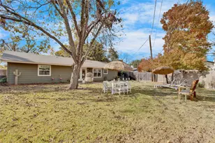 2108 Wooten Dr, Austin, TX 78757 - Photo 16