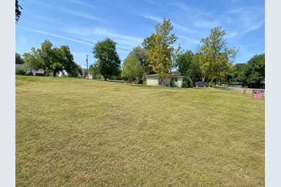 105 Navasota Lane, Seguin, TX 78155 - Photo 2