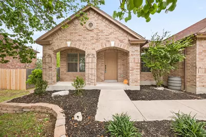 242 Wildwood Drive, Georgetown, TX 78633 - Photo 2