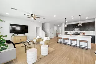 8117 Bestride Bend, Austin, TX 78744 - Photo 10