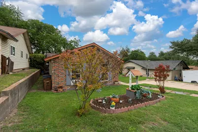 716 Buckingham Place, Austin, TX 78745 - Photo 4